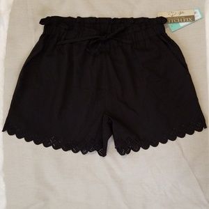 RD style Lauren Lazer Cut Detail Drawstring Short